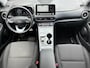 Hyundai Kona Electric EV Fashion 64 kWh / €19.985,- ex btw / Grijs Kenteken / Navigatie / Apple Carplay/Android Auto / Achteruitrijcamera / Stoel-/Stuurverwarming / HUD / KRELL audio /