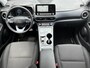 Hyundai Kona Electric EV Fashion 64 kWh / €19.985,- ex btw / Grijs Kenteken / Navigatie / Apple Carplay/Android Auto / Achteruitrijcamera / Stoel-/Stuurverwarming / HUD / KRELL audio /