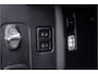 Land Rover Defender 110 2.0 P300e 110 X-Dynamic SE