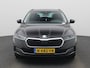 Skoda Octavia Combi 1.5 e-TSI Business Edition Plus | WORDT VERWACHT | Automaat | Apple Carplay / Android Auto | Sfeerverlichting | Parkeersensoren | Stoelverwarming | Stuurverwarming |