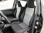 Toyota Yaris 1.5 Hybrid Dynamic | Navigatie | Climate Control | Achteruitrijcamera | Spiegels elektrisch verstelbaar |