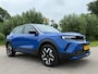 Opel Mokka 1.2 Turbo Automaat / 360 Camera / BSD / Apple CarPlay-Android Auto / Navi / Clima / Stoelverwarming / 17" Velgen / LED