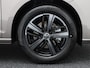 Volkswagen Caddy Kombi Limited Edition 1.5 eHybrid EU6 115 pk | Automaat | Navigatie | 17" Lichtmetaal | 2 schuifdeuren | Ledverlichting | Climatronic |
