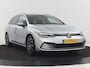 Volkswagen Golf Variant 1.0 eTSI Life | Automaat | Carplay | Memory seats | Adaptive Cruise | Parkeersensoren | Navigatie | DAB | LM | LED | Climate control