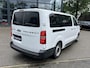 Peugeot e-Expert Standard 75 kWh INCL BTW VAN: 41.900,- VOOR 38.877,- UW WK VOORDEEL: 3.023,- SOH 97% |9 ZITPLAATSEN | ACHTERUITRIJCAMERA| FABRIEKSGARANTIE PEUGEOT| NAVIGATIE| SCHUIFDEUREN LINKS + RECHTS| CARPLAY|