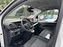 Peugeot e-Expert Standard 75 kWh INCL BTW VAN: 41.900,- VOOR 38.877,- UW WK VOORDEEL: 3.023,- SOH 97% |9 ZITPLAATSEN | ACHTERUITRIJCAMERA| FABRIEKSGARANTIE PEUGEOT| NAVIGATIE| SCHUIFDEUREN LINKS + RECHTS| CARPLAY|