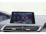 Peugeot 3008 1.2T Première | Navigatie | Afneembare trekhaak | Handsfree achterklep | Keyless Entry & Start | Achteruitrijcamera | Draadloze telefoonlader | Apple Carplay & Android Auto