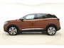 Peugeot 3008 1.2T Première | Navigatie | Afneembare trekhaak | Handsfree achterklep | Keyless Entry & Start | Achteruitrijcamera | Draadloze telefoonlader | Apple Carplay & Android Auto