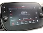 Fiat 500 1.0-70pk Mild-Hybrid 'Dolcevita'. 'Het goede leven' dat is het bezit van en het rijden in deze bloedmooie Italiaan ! Panoramadak, Autm. airco, Cruise Control, Navigatie by AppleCarplay/Android auto, Bluetooth telefoonvoorb., pdc achter etc.