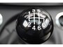 Fiat 500 1.0-70pk Mild-Hybrid 'Dolcevita'. 'Het goede leven' dat is het bezit van en het rijden in deze bloedmooie Italiaan ! Panoramadak, Autm. airco, Cruise Control, Navigatie by AppleCarplay/Android auto, Bluetooth telefoonvoorb., pdc achter etc.