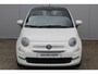 Fiat 500 1.0-70pk Mild-Hybrid 'Dolcevita'. 'Het goede leven' dat is het bezit van en het rijden in deze bloedmooie Italiaan ! Panoramadak, Autm. airco, Cruise Control, Navigatie by AppleCarplay/Android auto, Bluetooth telefoonvoorb., pdc achter etc.