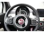 Fiat 500 1.0-70pk Mild-Hybrid 'Dolcevita'. 'Het goede leven' dat is het bezit van en het rijden in deze bloedmooie Italiaan ! Panoramadak, Autm. airco, Cruise Control, Navigatie by AppleCarplay/Android auto, Bluetooth telefoonvoorb., pdc achter etc.