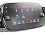 Fiat 500 1.0-70pk Mild-Hybrid 'Dolcevita'. 'Het goede leven' dat is het bezit van en het rijden in deze bloedmooie Italiaan ! Panoramadak, Autm. airco, Cruise Control, Navigatie by AppleCarplay/Android auto, Bluetooth telefoonvoorb., pdc achter etc.