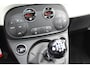Fiat 500 1.0-70pk Mild-Hybrid 'Dolcevita'. 'Het goede leven' dat is het bezit van en het rijden in deze bloedmooie Italiaan ! Panoramadak, Autm. airco, Cruise Control, Navigatie by AppleCarplay/Android auto, Bluetooth telefoonvoorb., pdc achter etc.