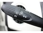 Fiat 500 1.0-70pk Mild-Hybrid 'Dolcevita'. 'Het goede leven' dat is het bezit van en het rijden in deze bloedmooie Italiaan ! Panoramadak, Autm. airco, Cruise Control, Navigatie by AppleCarplay/Android auto, Bluetooth telefoonvoorb., pdc achter etc.