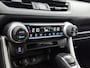 Toyota RAV4 2.5 Hybrid AWD Dynamic | BTW voertuig | Navigatie | Apple CarPlay/Android auto | Elektrische achterklep | Parkeersensoren achter | 1650KG trekgewicht