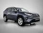 Toyota RAV4 2.5 Hybrid AWD Dynamic | BTW voertuig | Navigatie | Apple CarPlay/Android auto | Elektrische achterklep | Parkeersensoren achter | 1650KG trekgewicht