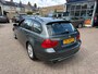 BMW 3-Serie Touring 318i Business Line I Cruise I Clima I Panoramadak I Automaat I NL-Auto