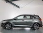 Hyundai i30 1.5 T-GDi 160PK MHEV Premium Sky Panoramadak, Stoelverwarming, Stuurverwarming,