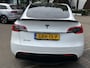 Tesla Model Y RWD 58 kWh UNIEK!| |VAN €35.900:,- VOOR: 32.877,- UW WKVOORDEEL: 3.023,- | STOEL + STUURWIELVERWARMING l CARBON PAKKET | TESLA FABRIEKSGARANTIE 9-2027 OF TOT 80.000 KM |