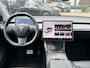 Tesla Model Y RWD 58 kWh UNIEK!| |VAN €35.900:,- VOOR: 32.877,- UW WKVOORDEEL: 3.023,- | STOEL + STUURWIELVERWARMING l CARBON PAKKET | TESLA FABRIEKSGARANTIE 9-2027 OF TOT 80.000 KM |