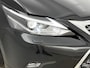 Lexus CT 200h Business Line | BTW voertuig | Schuif/Kantel dak | DAB | Adaptive Cruise Control | Achteruitrijcamera | Lederen bekleding | Parkeersensoren achter | Keyless Entry/Start |