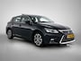 Lexus CT 200h Business Line | BTW voertuig | Schuif/Kantel dak | DAB | Adaptive Cruise Control | Achteruitrijcamera | Lederen bekleding | Parkeersensoren achter | Keyless Entry/Start |