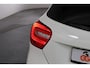 Mercedes-Benz A-klasse 180 Ambition Panoramadak, LED, Camera, Bluetooth, Stoelverwarming