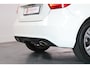 Mercedes-Benz A-klasse 180 Ambition Panoramadak, LED, Camera, Bluetooth, Stoelverwarming