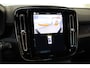 Volvo XC40 Extended Range 252PK Ultimate 82Kwh | Trekhaak | Panoramadak | 20’’ LM | Black Pack | 360 Camera | Alarmsysteem | Audio installatie premium | Cruise control adaptief met Stop&Go en stuurhulp