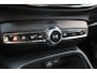 Volvo XC40 Extended Range 252PK Ultimate 82Kwh | Trekhaak | Panoramadak | 20’’ LM | Black Pack | 360 Camera | Alarmsysteem | Audio installatie premium | Cruise control adaptief met Stop&Go en stuurhulp