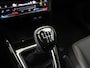 Volkswagen T-Cross 1.0 TSI Style 110PK Achteruitrijcamera, 18" LM Velgen, Black Design Pack, Virtual Cockpit, Clima, Stoelverwarming