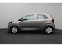 Kia Picanto 1.0 CVVT ComfortPlusLine Navigator 2017 | Goed Onderhouden | Airco | Navigatie | Achteruitrij Camera | Lichtmetalen Velgen | Android / Apple Carplay | Stuurwiel Bediening | 2 Sleutels | Boekjes | Nationale Autopas