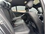 BMW 3-Serie 330e Centennial High Executive / Schuifdak