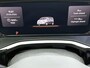 Volkswagen Multivan 1.5 eHybrid L2 Bulli Edition 4Motion 245PK | Trekhaak | Airco | Navigatiesyteem met Apple Carplay/Android Auto | Achteruitrijcamera | Stoelverwarming | Anti-diefstalalarm | Keyless |