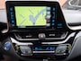 Toyota C-HR / C-HR+ 1.8 Hybrid Dynamic Sport. Dealer onderhouden, zeer netjes! O.a. cruise, navi, camera, stoelverwarming, etc, etc.