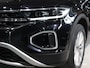Volkswagen T-Roc 1.5 TSI BUSINESS / MASSAGE / ACC / CAMERA / TREKHAAK / 17"