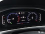 Volkswagen T-Roc 1.5 TSI BUSINESS / MASSAGE / ACC / CAMERA / TREKHAAK / 17"