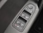 Renault Captur 1.3 TCe 140 Zen Automaat / 1500kg Trekgewicht / Pack Easy Link / Apple Carplay Android Auto / Keyless Entry/Start / Cruise control / Parkeersensoren achter / Climate control / Stoelverwarming /