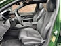 Peugeot 308 GT Pack Business 1.6 HYbrid PHEV 225pk e-EAT8 | SCHUIF/KANTELDAK | FOCAL HIFI | ALCANTARA/LEDER | AGR-STOEL | 360° CAMERA | ADAPTIVE CRUISE | KEYLESS ENTRY |