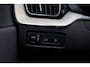 Volvo XC60 2.0 Recharge T8 AWD R-Design | Eerste eigenaar | Pano | 360 Camera | Cruise | Apple Carplay | Luchtvering | Memory |