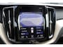 Volvo XC60 2.0 Recharge T8 AWD R-Design | Eerste eigenaar | Pano | 360 Camera | Cruise | Apple Carplay | Luchtvering | Memory |