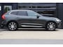 Volvo XC60 2.0 Recharge T8 AWD R-Design | Eerste eigenaar | Pano | 360 Camera | Cruise | Apple Carplay | Luchtvering | Memory |