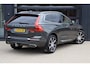 Volvo XC60 2.0 Recharge T8 AWD R-Design | Eerste eigenaar | Pano | 360 Camera | Cruise | Apple Carplay | Luchtvering | Memory |