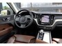 Volvo XC60 2.0 Recharge T8 AWD R-Design | Eerste eigenaar | Pano | 360 Camera | Cruise | Apple Carplay | Luchtvering | Memory |