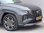 Hyundai Tucson 1.6 T-GDI PHEV N Line Sky 4WD / Dealer onderhouden / Panorama schuifdak / Fabrieksgarantie tot 11-2027 / Elektrische klep & stoelen / Navigatie / Apple Carplay Android / Stoelventilatie / Adaptieve Cruise / Stuur-, stoel- & achterbankverwarming /