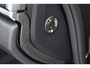 BMW 3-Serie Touring 318i Executive * Luxuryline * Hifi * Sportstoelen * Camera * Navigatie Proffesional *