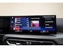 BMW 3-Serie Touring 330e High Executive Sport [ HUD Navi ACC Sportstoelen Stoelverwarming ]