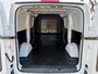 Maxus eDeliver 5 64 kWh 163PK Elektrisch! L1H1 335KM WLTP 360° Camera Dubbele schuifdeuren Snelladen Climate control Cruise control Carplay Laadkabel Parkeersensoren