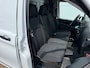 Mercedes-Benz eVito 112 66kWh L2 Elektrisch 97.7% (SOH) 280km WLTP Climate Control Cruise Control Carplay Camera Stoelverwarming Parkeersensoren